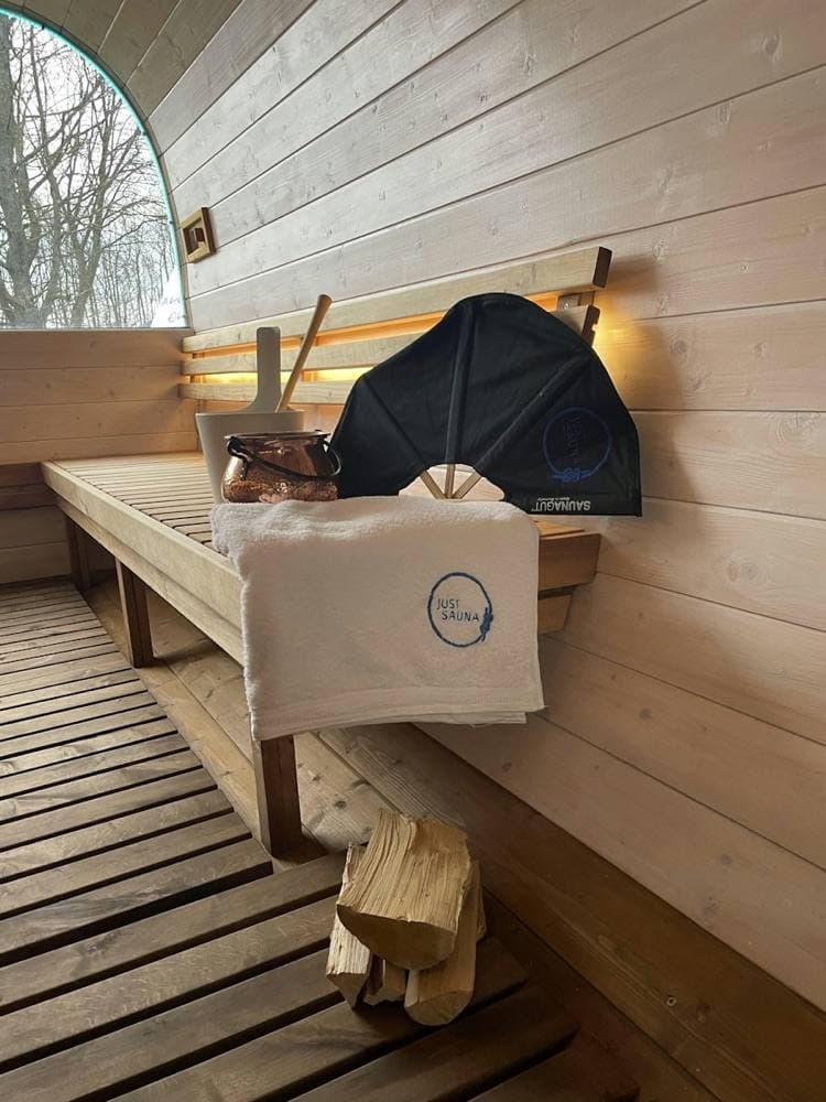 A small sauna fan on the bench
